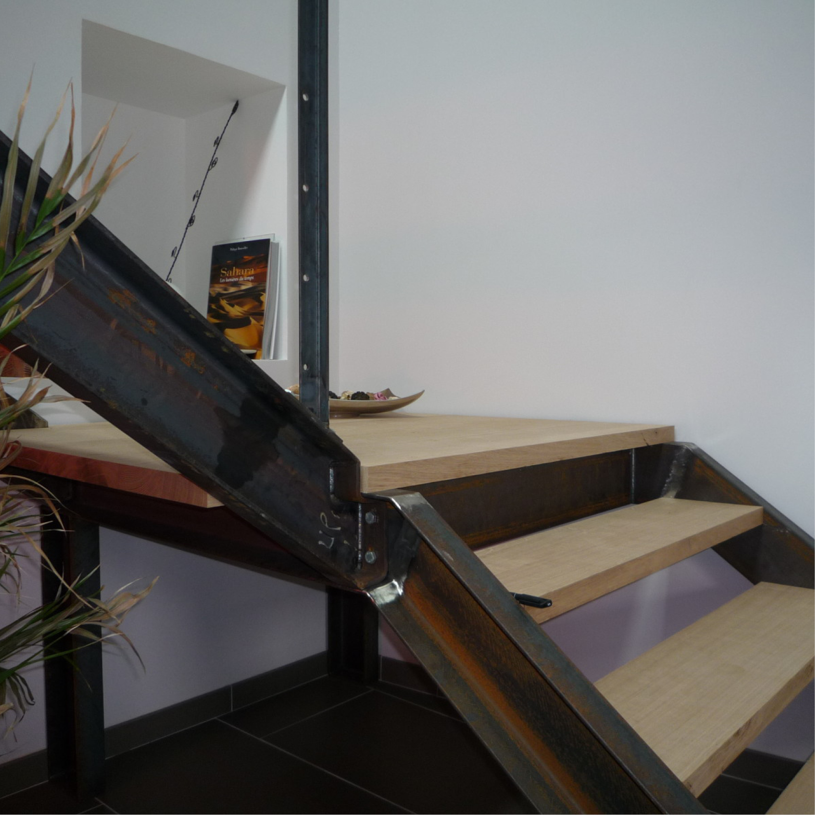 Escalier métal et bois