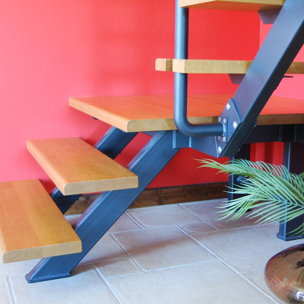 Escalier design métal et bois