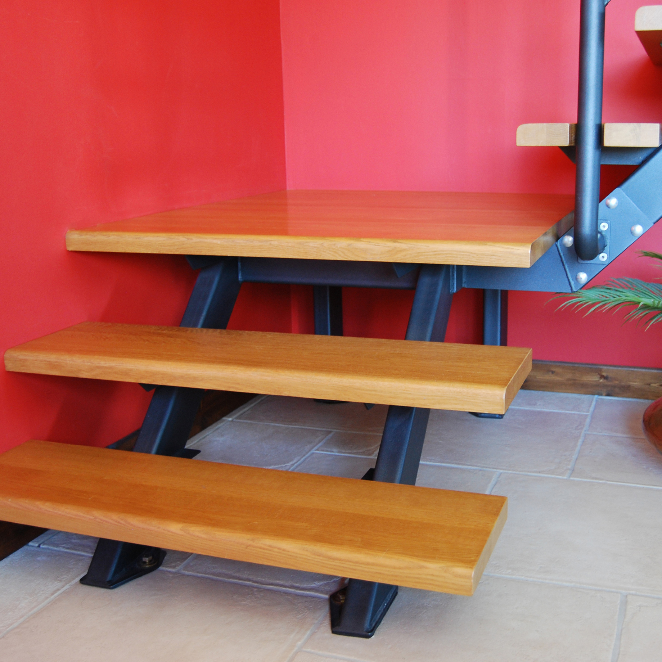 Escalier métal et bois