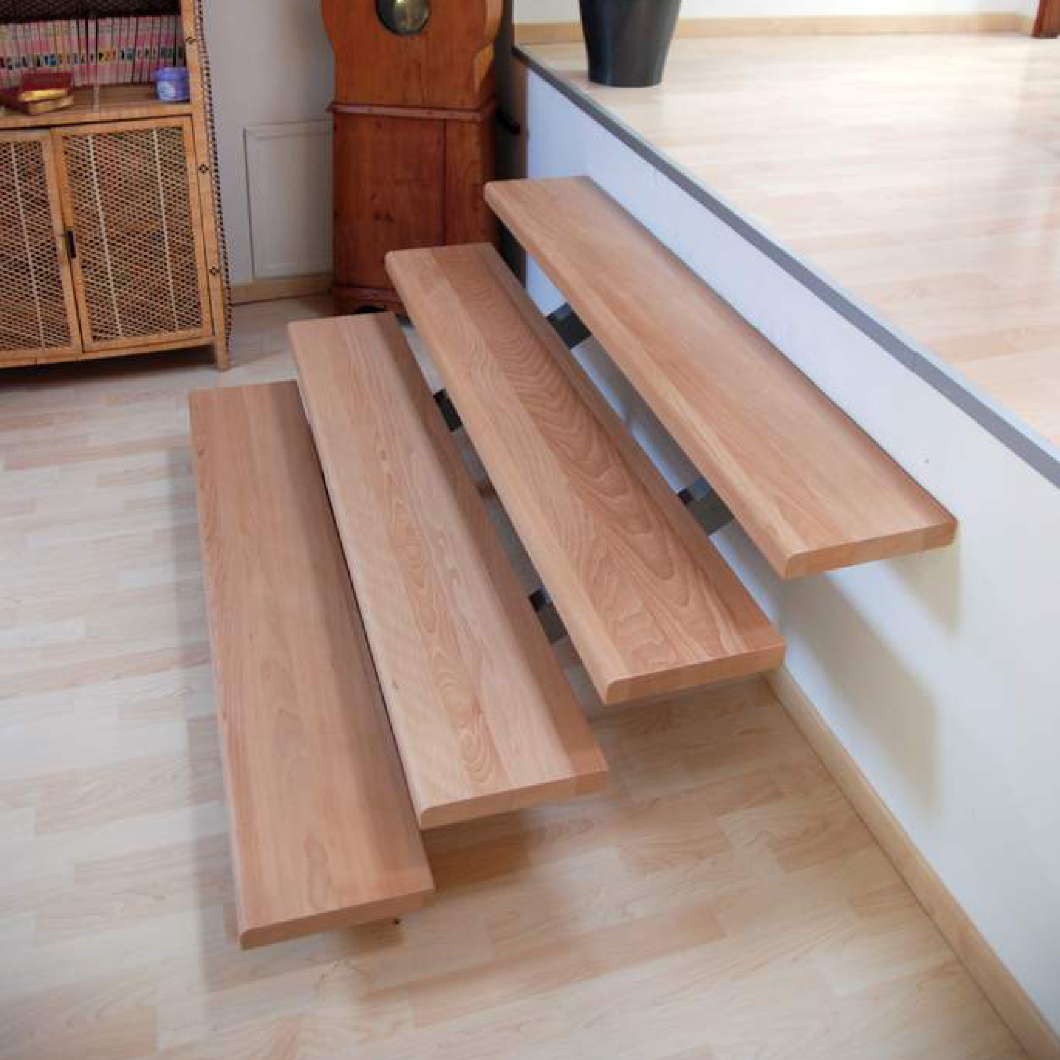 Escalier métal et bois